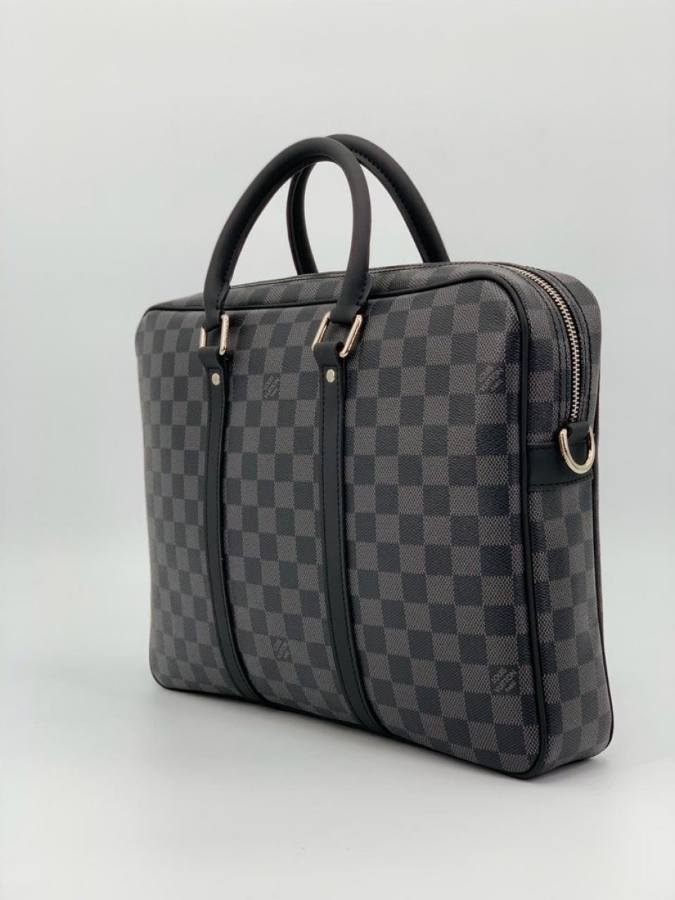 Портфель Louis Vuitton